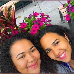 Meet your Posher, Giselle & Adela 💕Sisters 💕